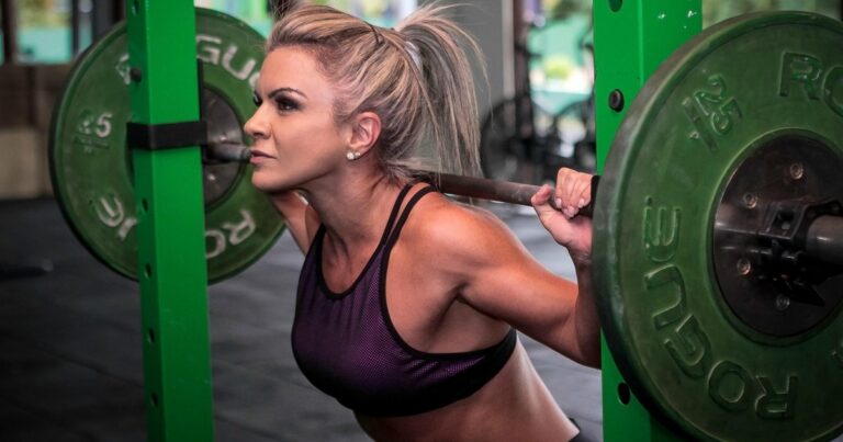 Squat Form for Leg Strength: Build Better Quads, Glutes, and Control