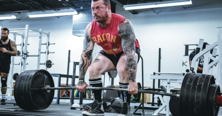 Sumo vs Conventional Deadlift: Which Pull Should You Use?